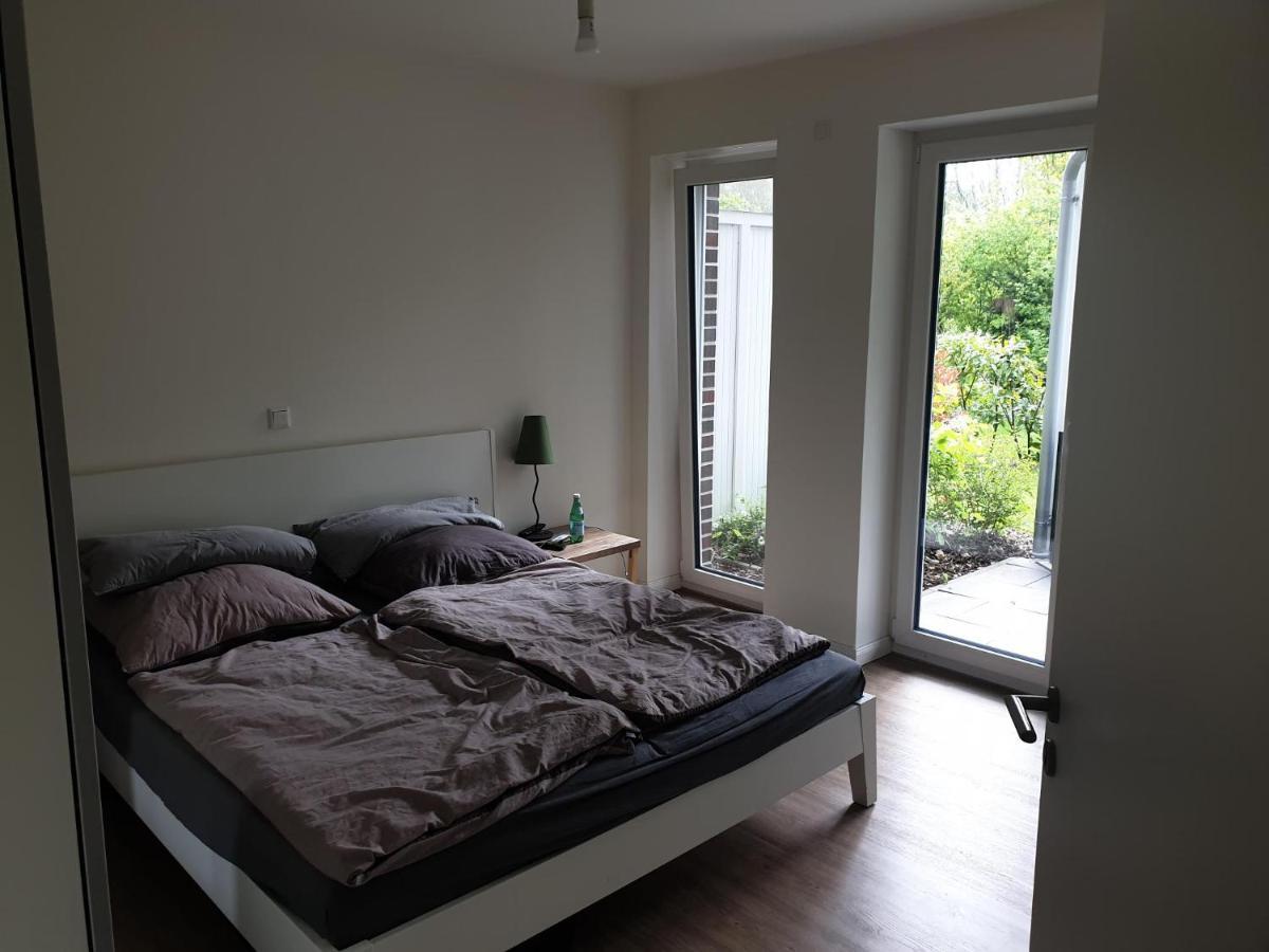 Schones Privatzimmer In Einem Neubau Oldenburg Exterior foto